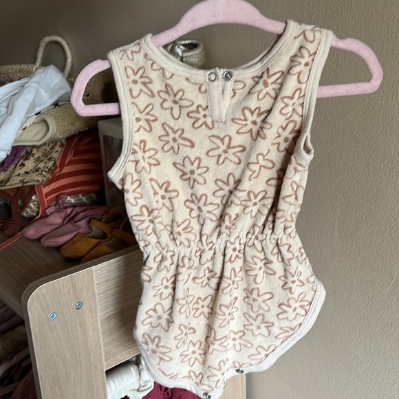 Rylee + Cru romper - Picture 7 of 9
